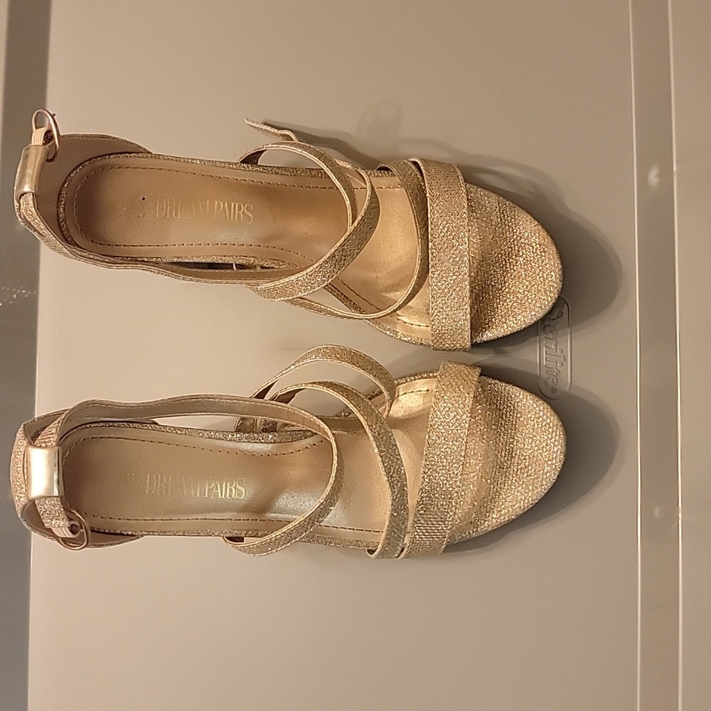 Gold glitter heels